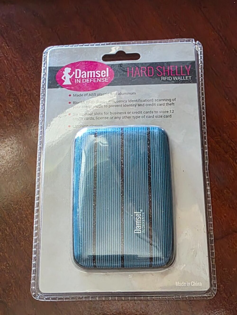 Damsel in Defense Hard Shelly RFID Wallet